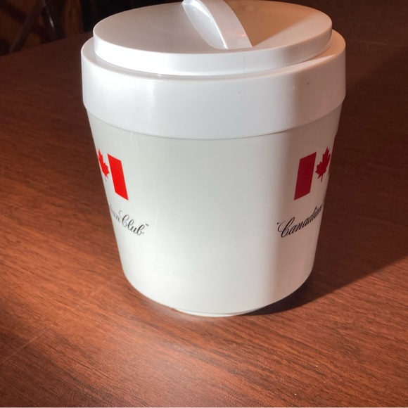 Canadian Club vintage ice bucket - Picture 2 of 7
